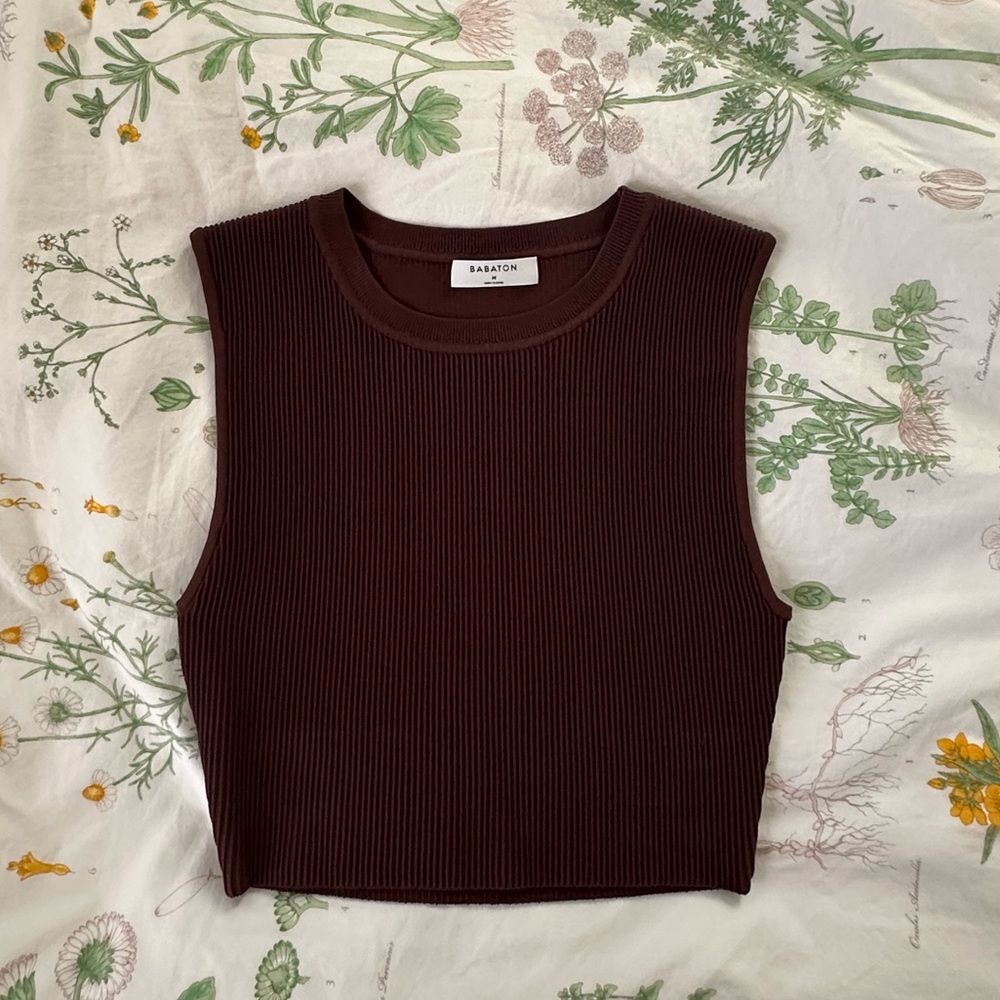 Aritzia Sculpt Knit Muscle Tank